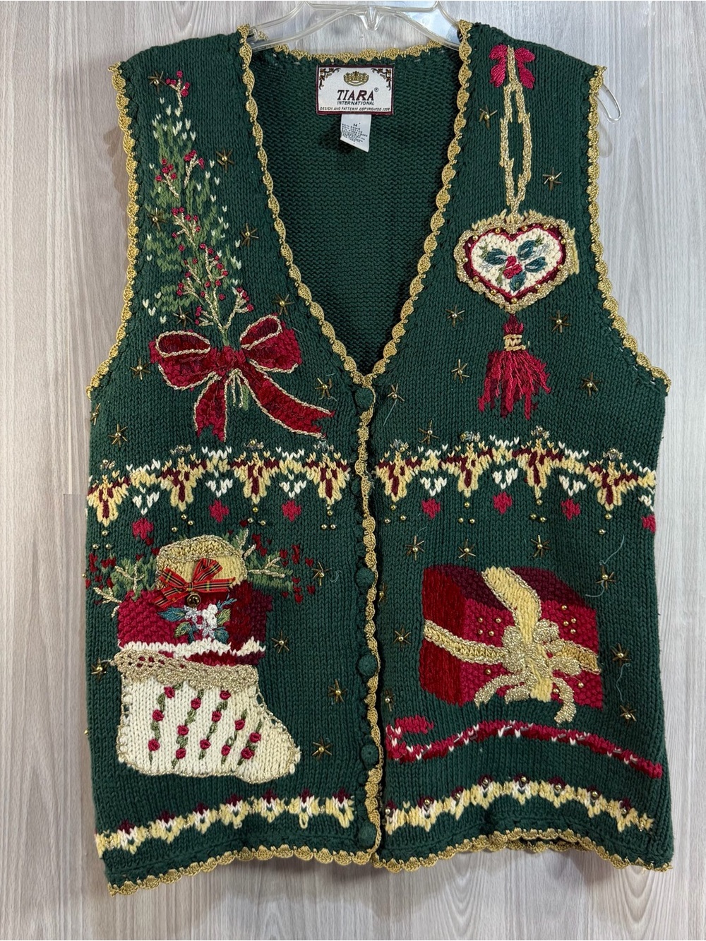 Vintage Tiara International Christmas Sweater Vest Womens Hand Knit Holiday Sz M